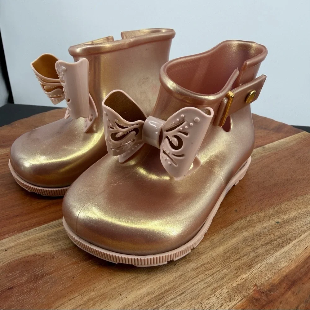 Mini Melissa Sugar Rain Bow boots rose gold glitter finish toddler girls sz 8